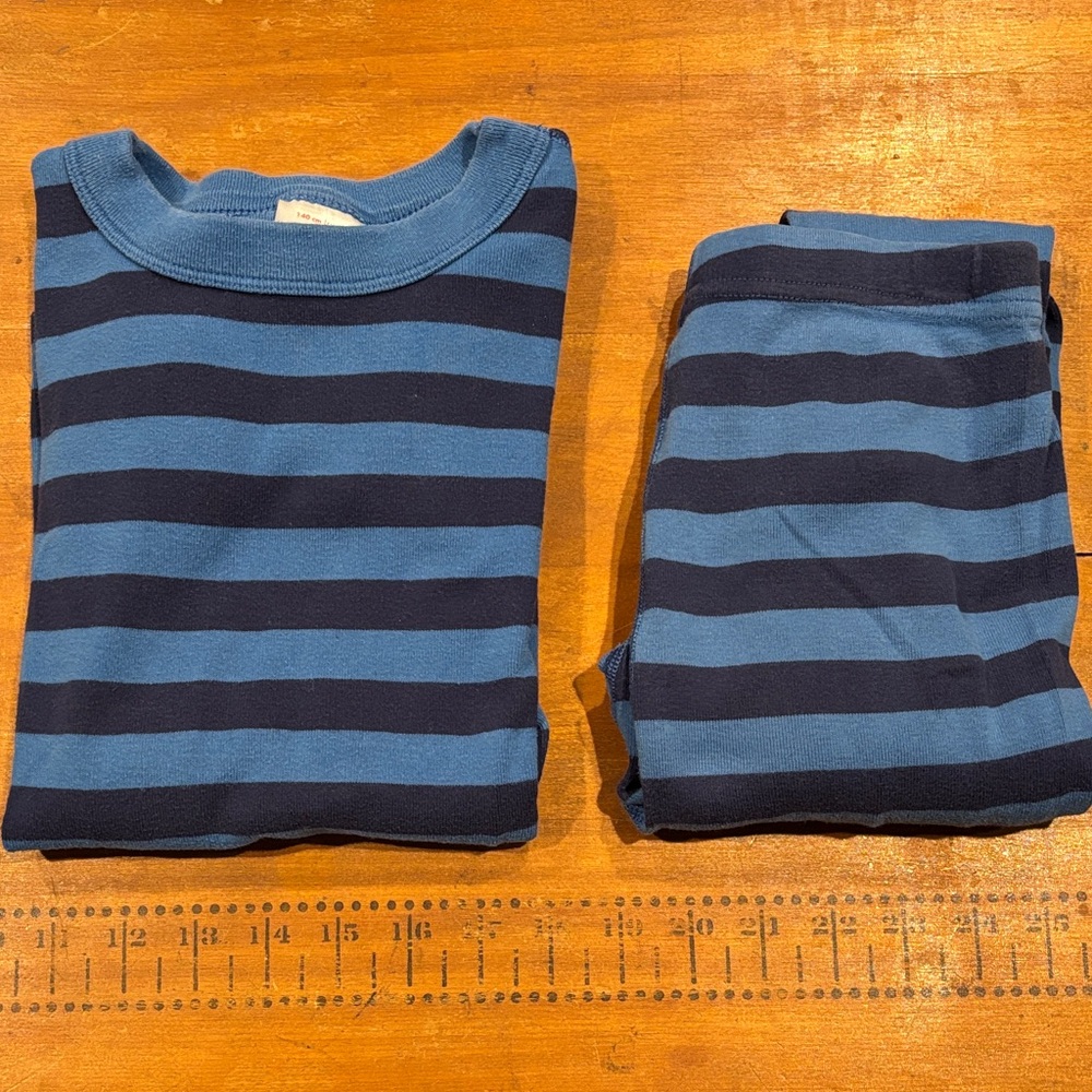 HANNA ANDERSSON 140 Two-Tone Blue Stripe Organic Cotton Pajama Set Baselayer